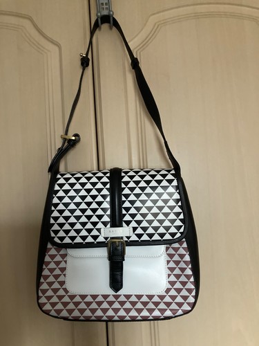 Radley jonathan saunders - radley/jonathan,
