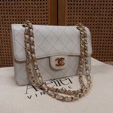 Vintage Chanel small classic
