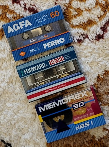 Sealed cassette tapes - cassette, x3