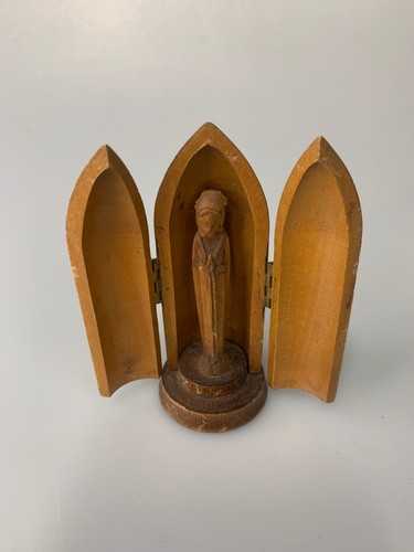 Vintage amri virgin - amri, mary
