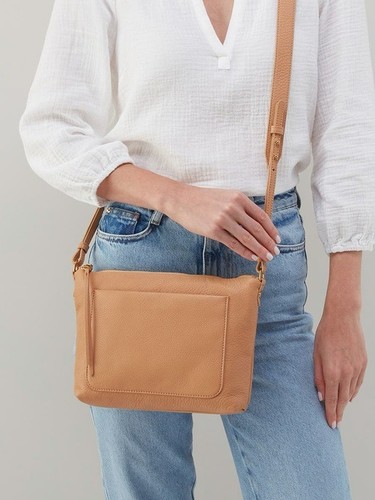 Nwt hobo medium tripp leather - nwt,