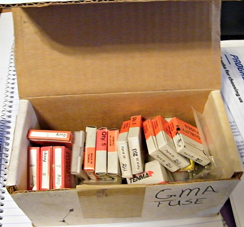 150 200 assorted glass - assorted,