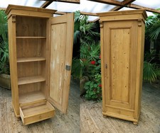 😍Fab! Old Antique Pine Tall Cupboard/Linen/Larder/Food/Housekeepers/Wardrobe 😍