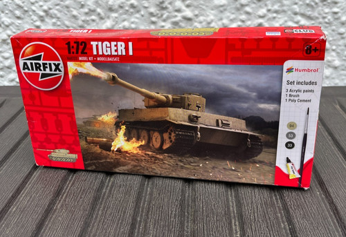 Airfix tiger model tank - tiger,