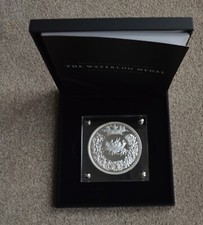 The waterloo medal 1815 2015 - , 1815-2015