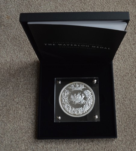 The waterloo medal 1815 2015 - ,