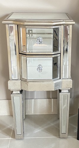Mirrored bedside table - mirrored,