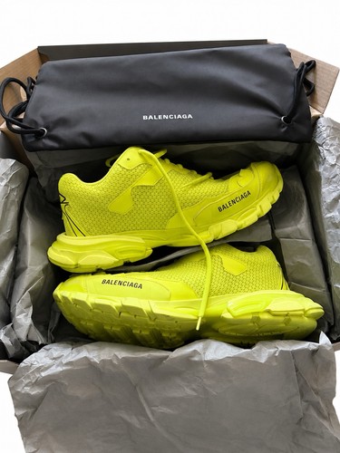 Balenciaga track neon - balenciaga,