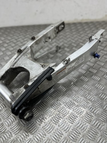 Suzuki gsxr 600 2002 swing - suzuki,