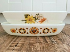 Pyrex JAJ Autumn Glory and