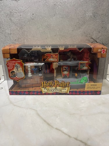 Harry potter world hogwarts - harry,
