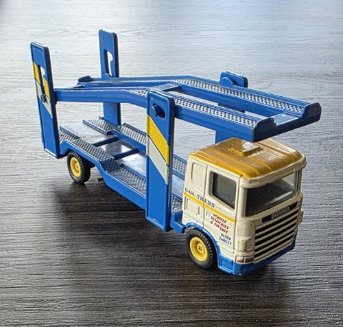Corgi scania car transporter - scania,