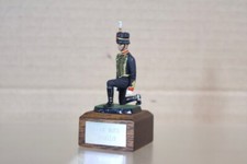 ROSE MINIATURES ROYAL HORSE