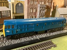 Hornby Class 31 R357  Co-Co loco BR blue D5572, fine condition OO scale