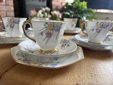 Very Pretty Art Deco Floral