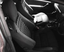 Volkswagen Golf GTI MK5 Front & Rear Seats
