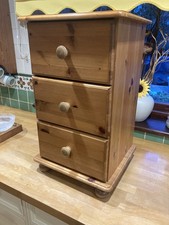 Ducal Victoria Antique Pine