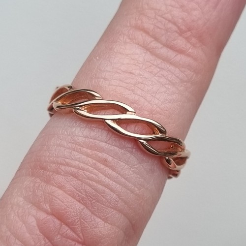 Hallmarked 9ct rose gold - 9ct,
