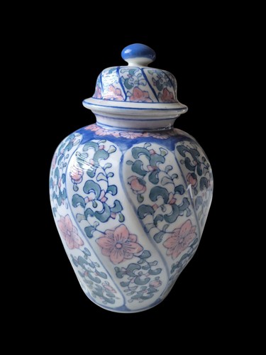 Vintage porcelain chinoiserie - porcelain,