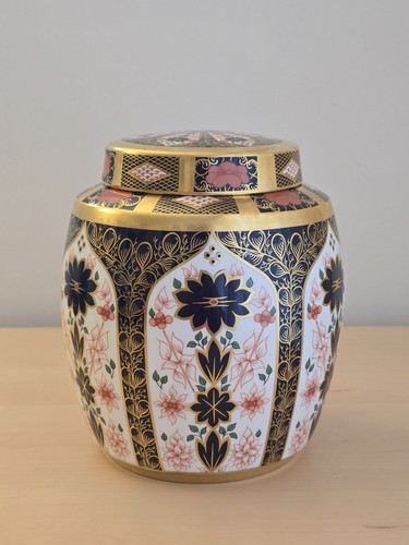 Royal crown derby - crown, old