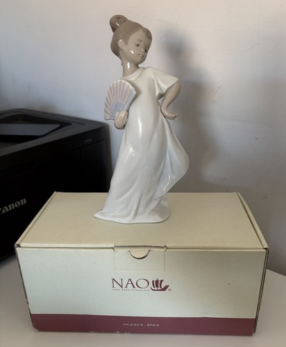 Nao lladro pretty - lladro, “i