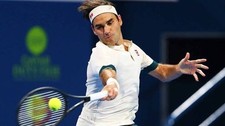 Uniqlo Roger Federer T-shirt