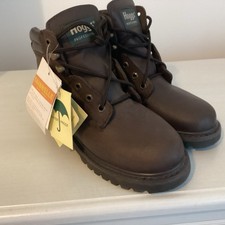 hoggs of fife  professional walking boots , new with tags