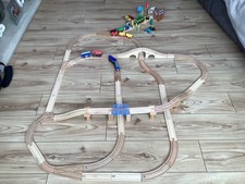Wooden Railway Train Set. Bridges, crossing, accessories,Compatible with Brio