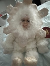 Eskimo Christmas  Figure