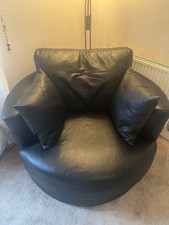 DFS Large Round 360 Deg Swivel Black Leather Sofa Snuggle Cuddle Chair Armchair