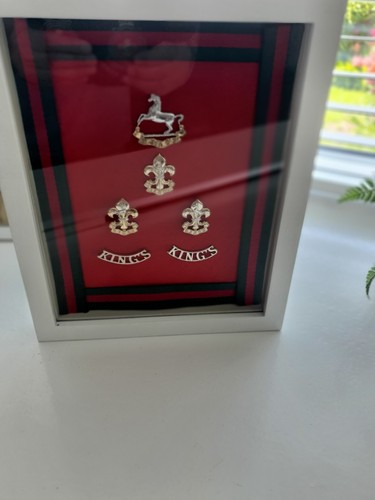 King regiment framed - king's,