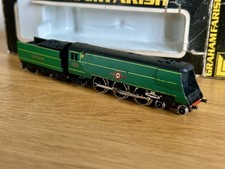 Graham Farish 1503 N Gauge Merchant Navy Class Loco in SR Green No.21C17. Boxed