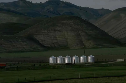 Grain silos montana photo - grain, a4
