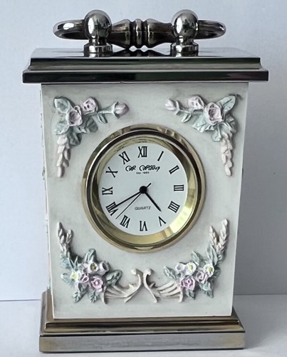 Beautiful ornate heavy gilded - ornate,