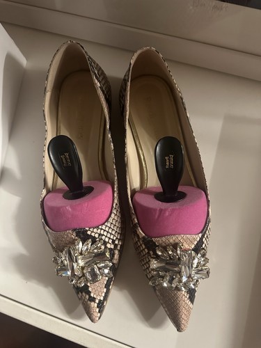 Russell bromley women s - bromley, flat
