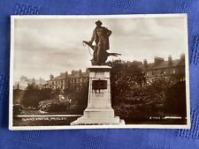 Robert Burns Statue, Paisley