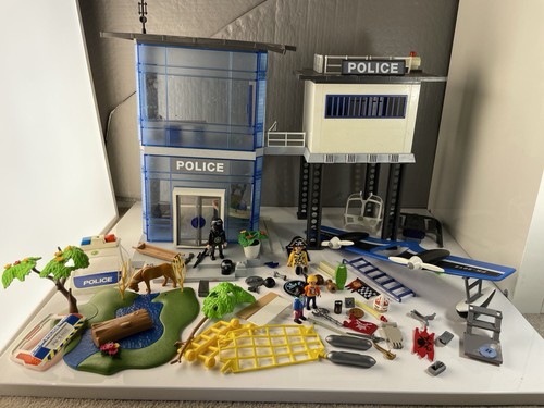 Playmobil 5182 police station - 5182,