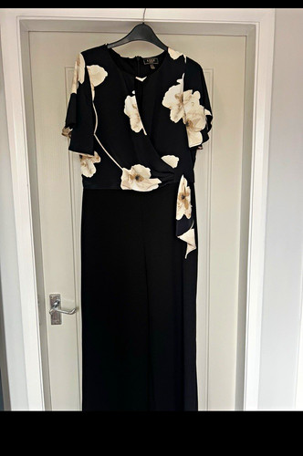 Lipsy london black - london,