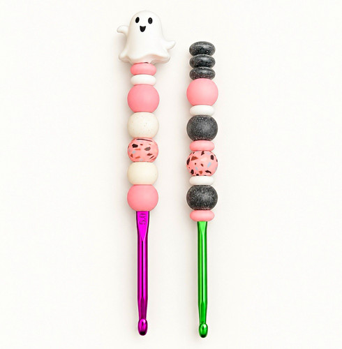 Handmade beaded crochet - handmade, hook