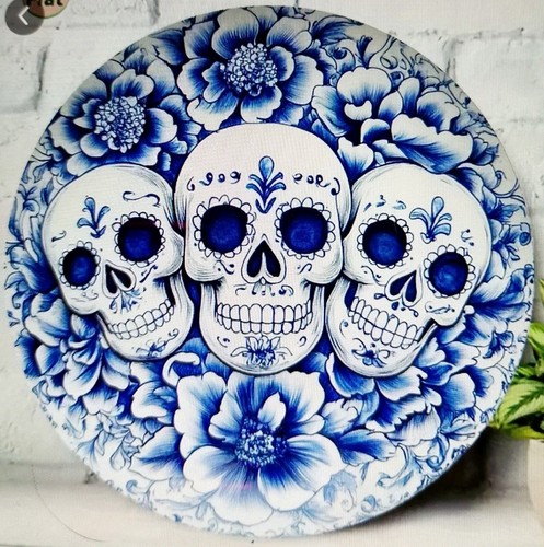 Retro skulls blue white - skulls, blue/white