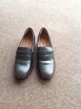 Ladies Netley Lola Shoes from Clarks. Size UK 8 D