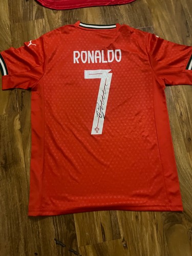 Cristiano ronaldo hand - ronaldo,