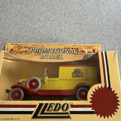 Lledo truck club member winter - lledo,