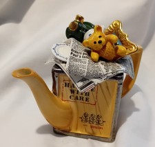 Teapot By Paul Cardew (Moving Day)