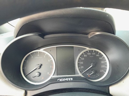 182917 dashboard nissan micra - nissan,