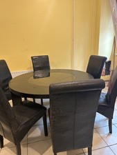 DWELL Black-Brown Round Dining