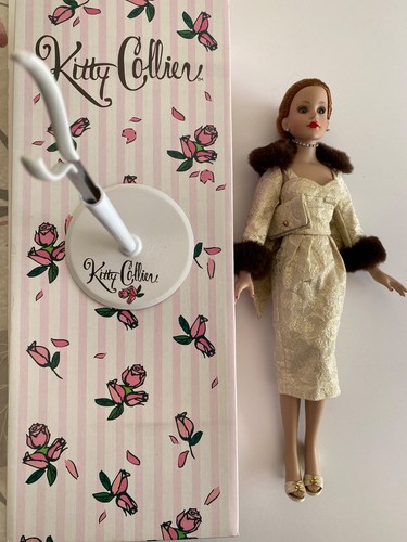 Kitty doll necklace - doll, "cocktail