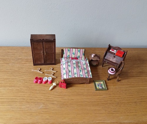Sylvanian families master - families,