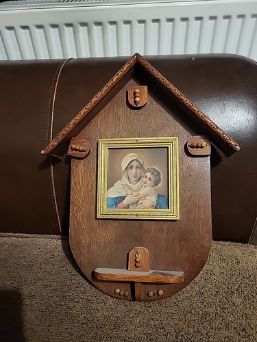 Madonna and child - child, with