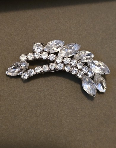 Vintage rhinestone prong set - rhinestone,